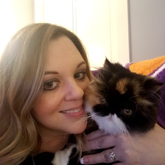 Meet your Posher, Liane - Picture 3 of 7